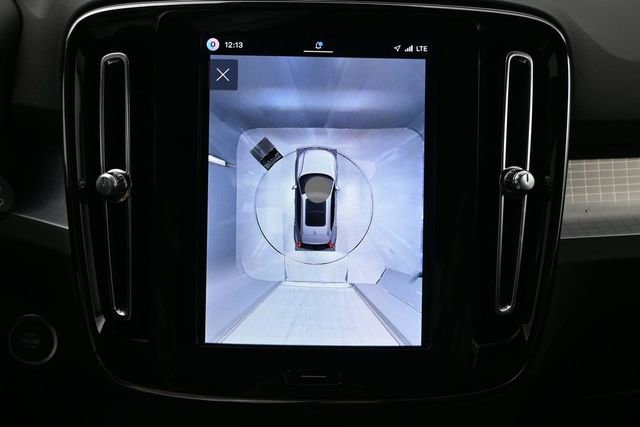 New 2026 Volvo XC40 B5 Ultra w/ Protection Package Premier AWD/4WD image 20