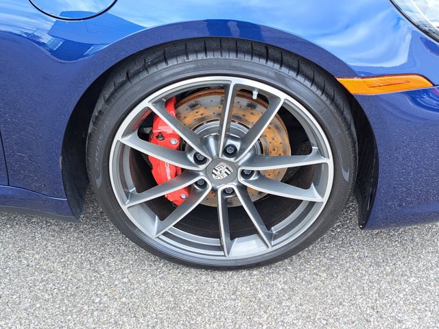 Used 2023 Porsche 911 Carrera S RWD image 11