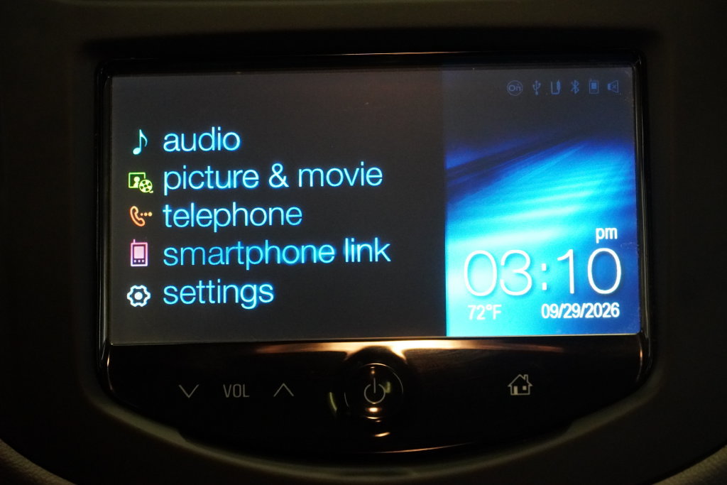 Used 2015 Chevrolet Trax LTZ w/ LPO, Protection Package AWD/4WD image 21