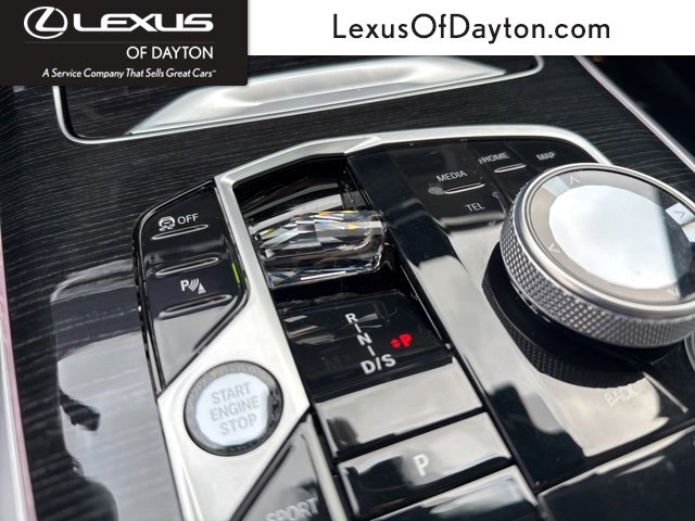 Used 2023 BMW X7 M60i w/ Executive Package image 36