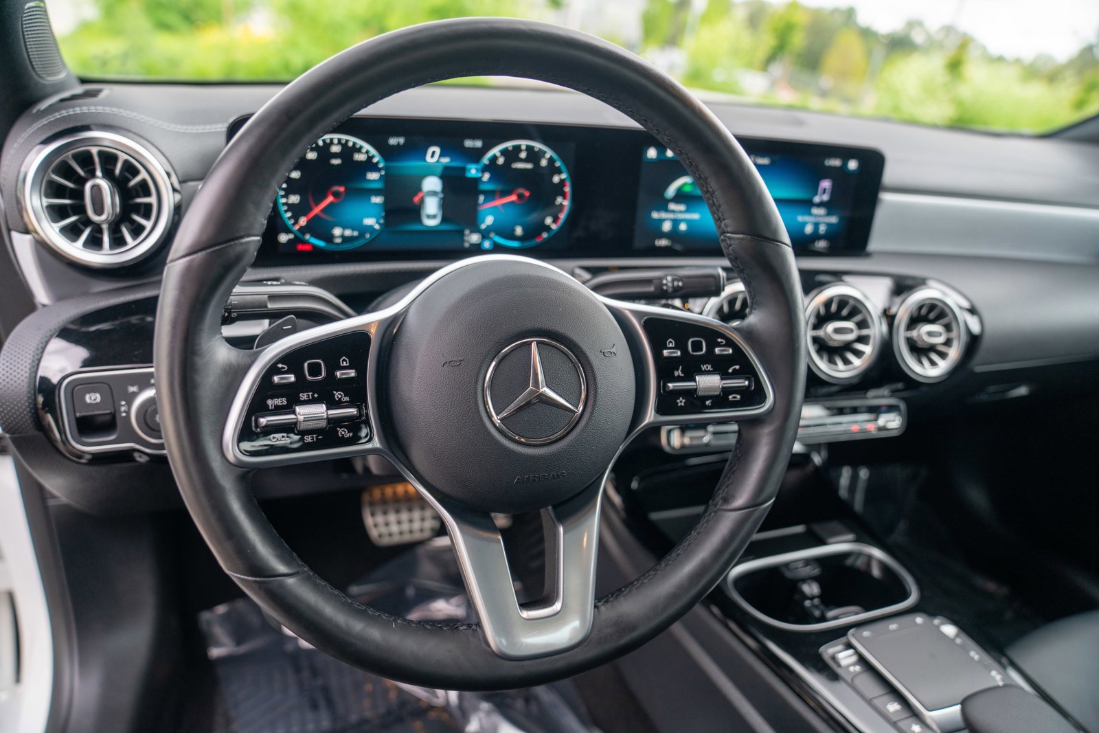 Used 2021 Mercedes-Benz CLA 250 4MATIC image 12
