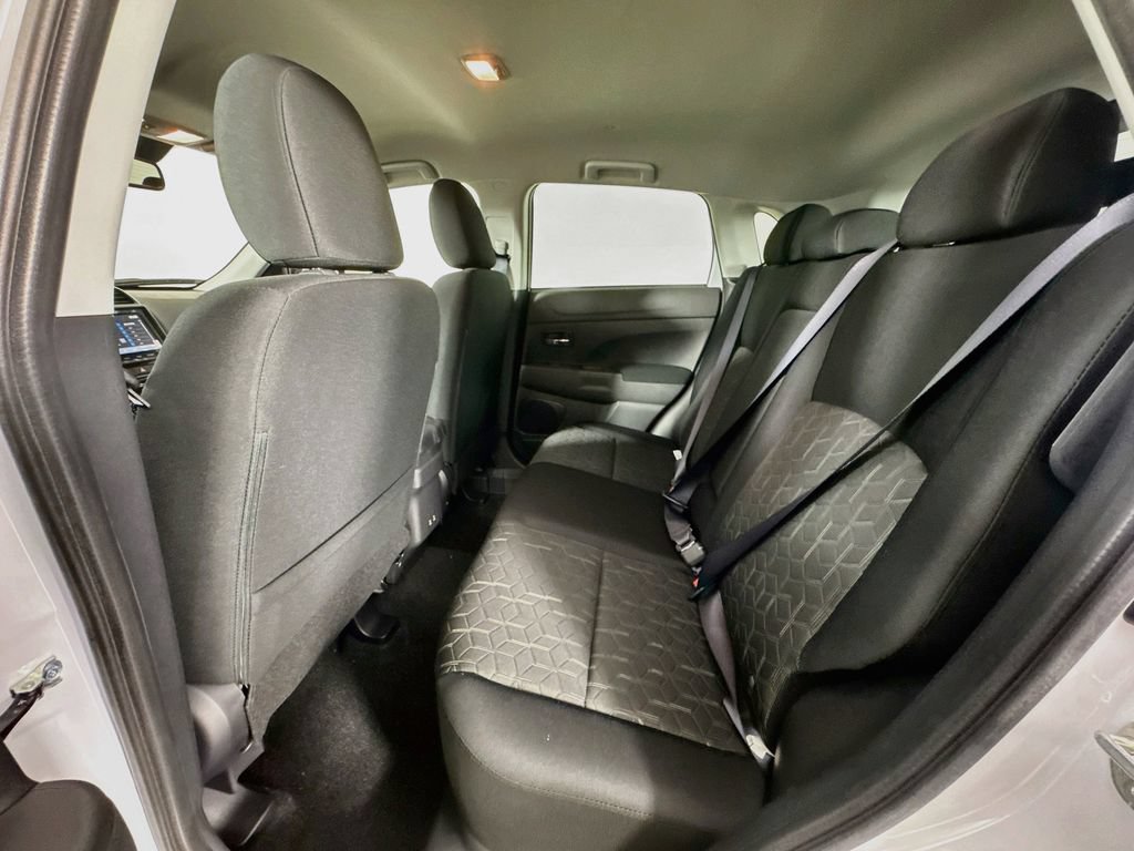 New 2027 Mitsubishi Outlander Sport LE AWD/4WD image 23