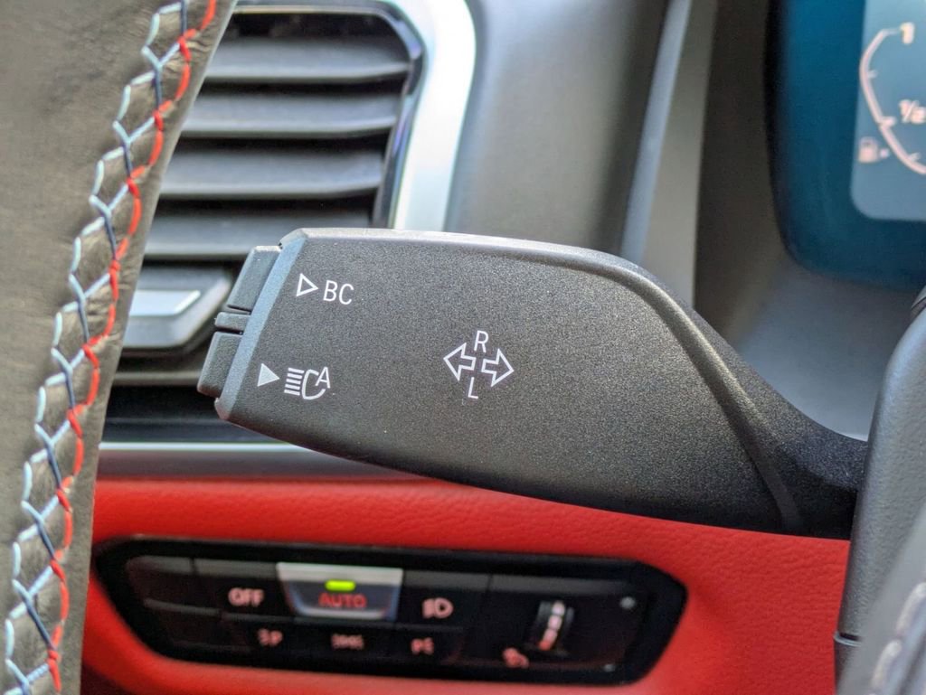 Used 2024 BMW M850i xDrive Convertible w/ M Sport Professional Package image 25