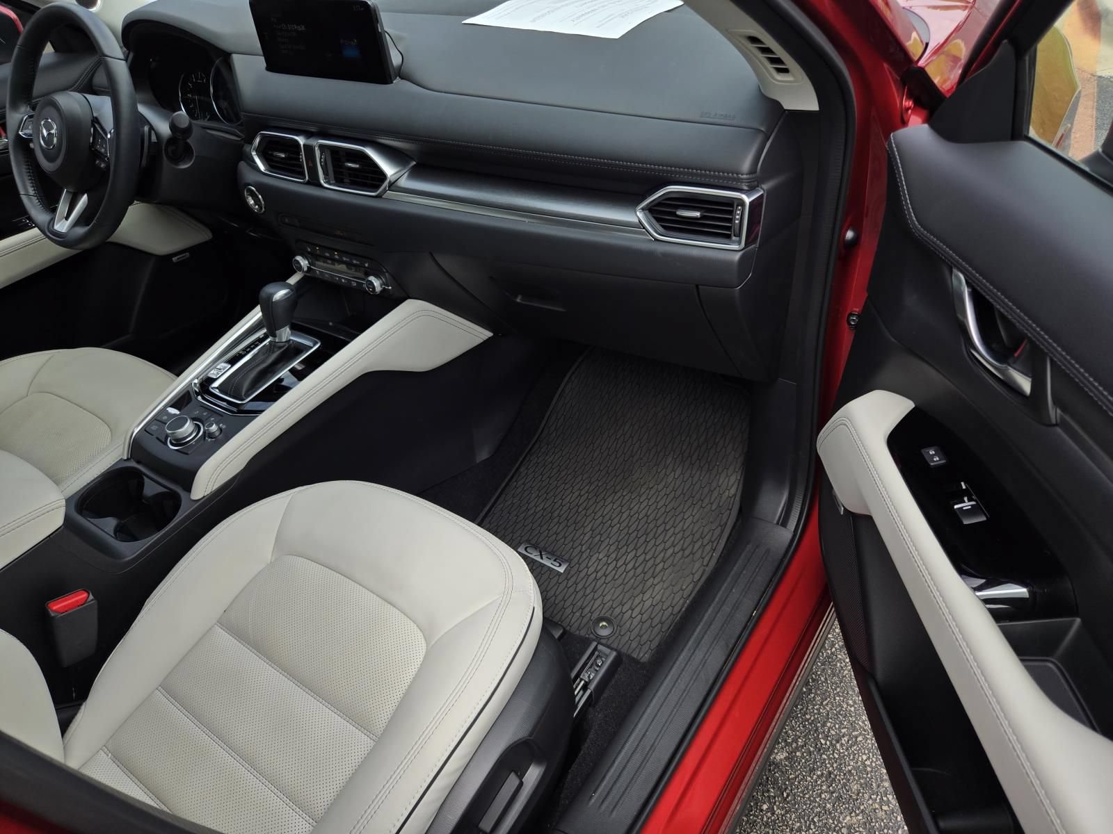 Certified 2025 MAZDA CX-5 AWD 2.5 S w/ Premium Plus Pkg image 9