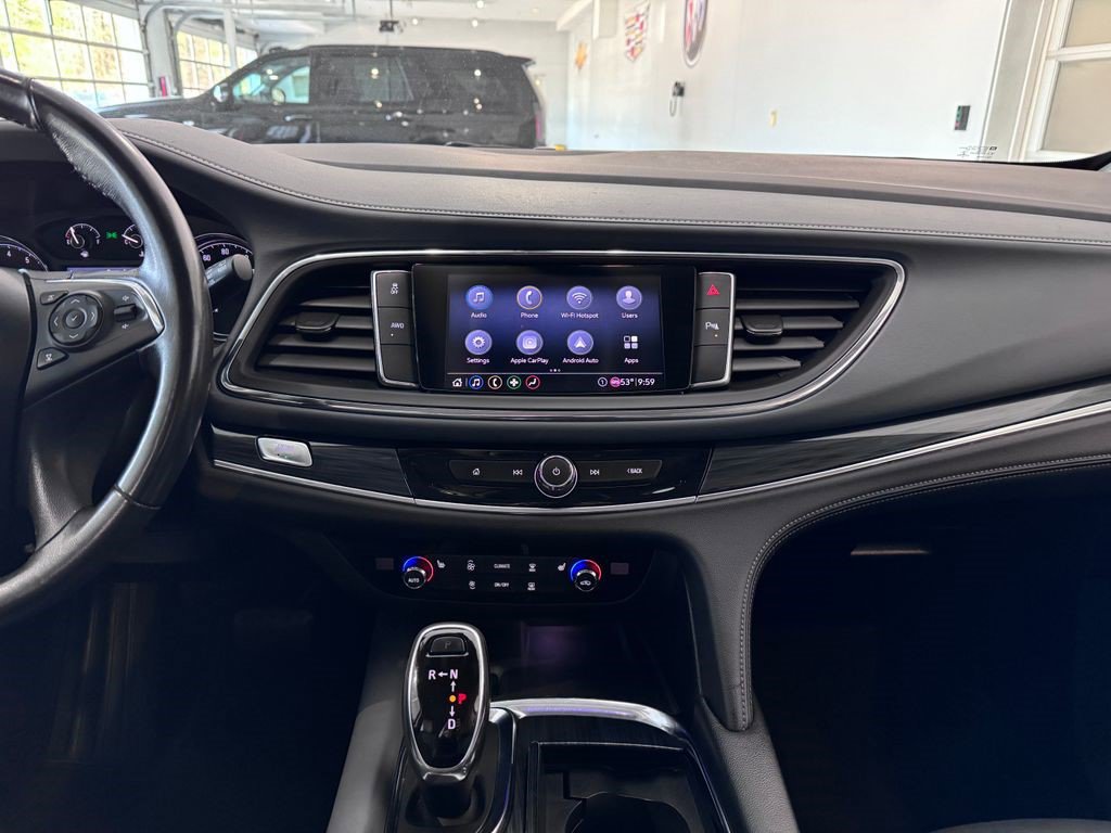 Certified 2021 Buick Enclave Essence image 13