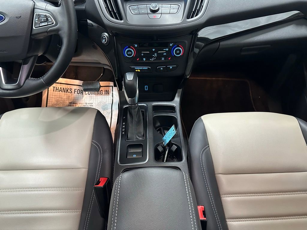 Used 2019 Ford Escape SEL image 34