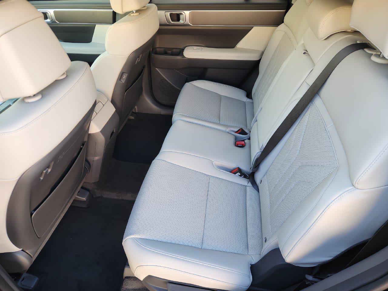 New 2026 Hyundai Santa Fe SEL FWD image 28