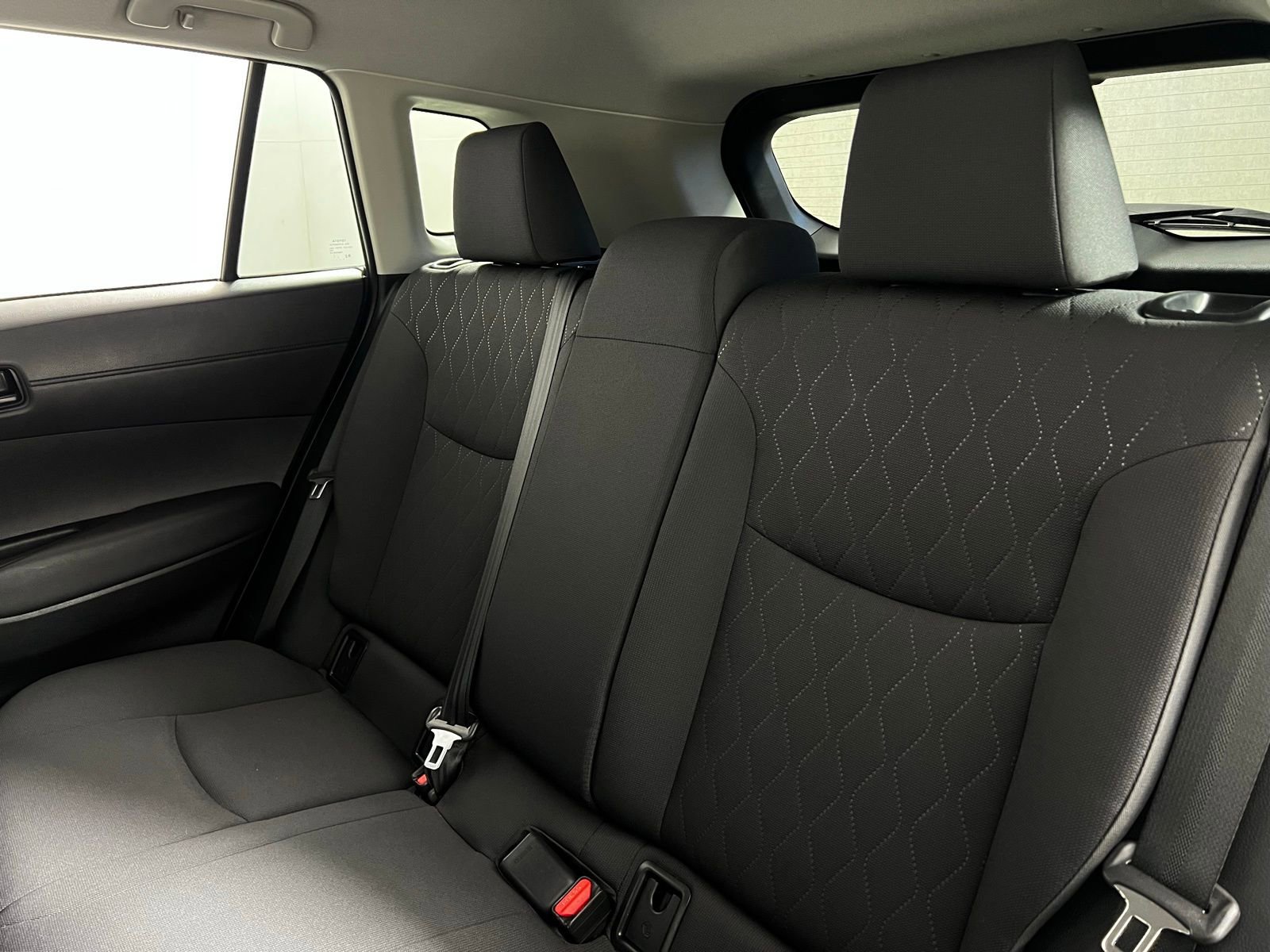 Certified 2025 Toyota Corolla Cross LE image 22