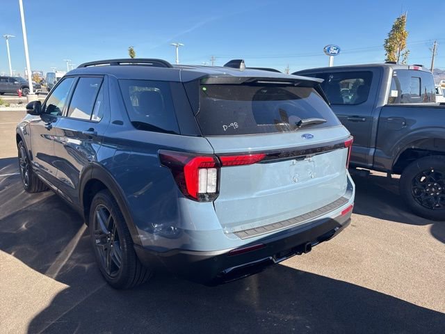 New 2026 Ford Explorer ST-Line w/ ST-Line Street Pack image 3