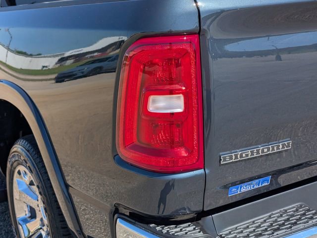 New 2026 RAM 1500 4x4 Crew Cab image 17