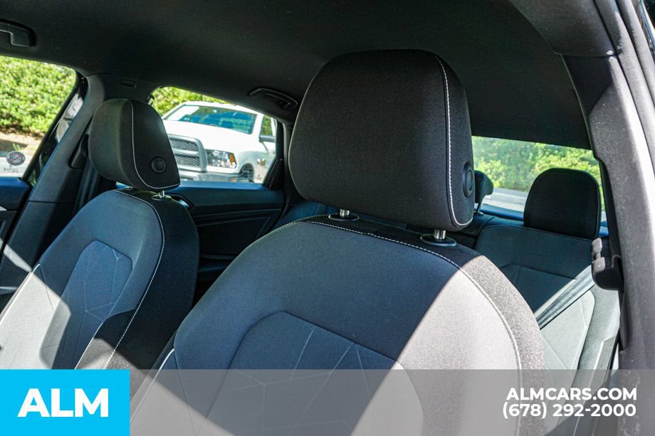 Used 2025 Volkswagen Jetta Sport FWD image 17