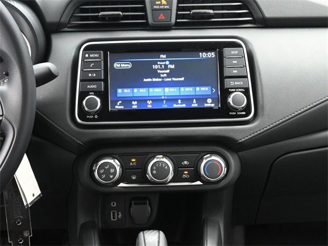 Used 2025 Nissan Versa S w/ S Plus Package image 28