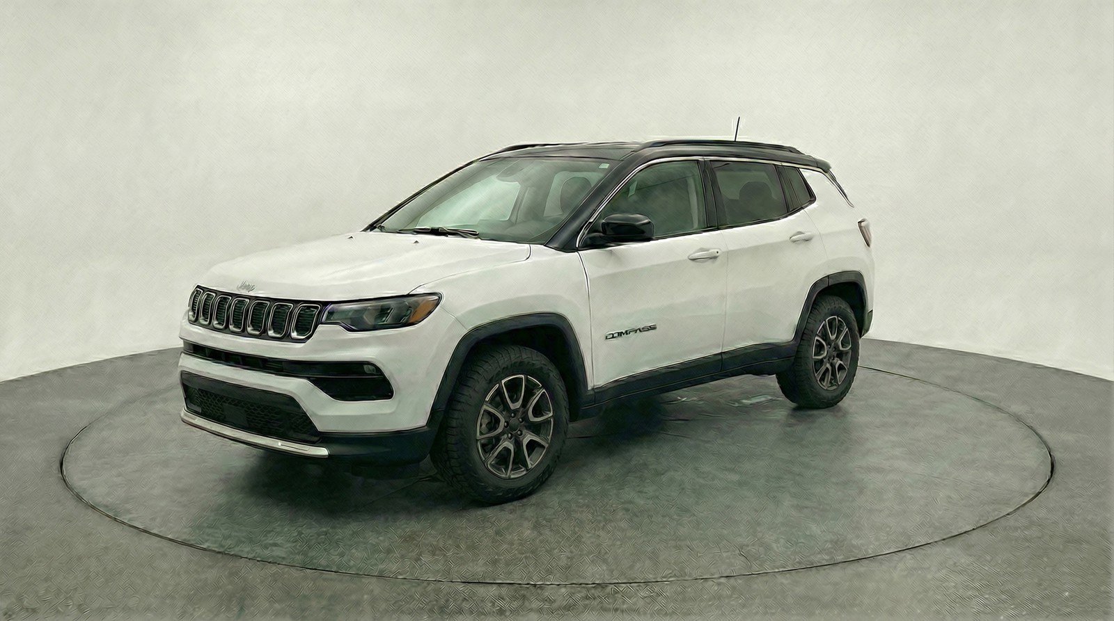 Used 2025 Jeep Compass Trailhawk image 3
