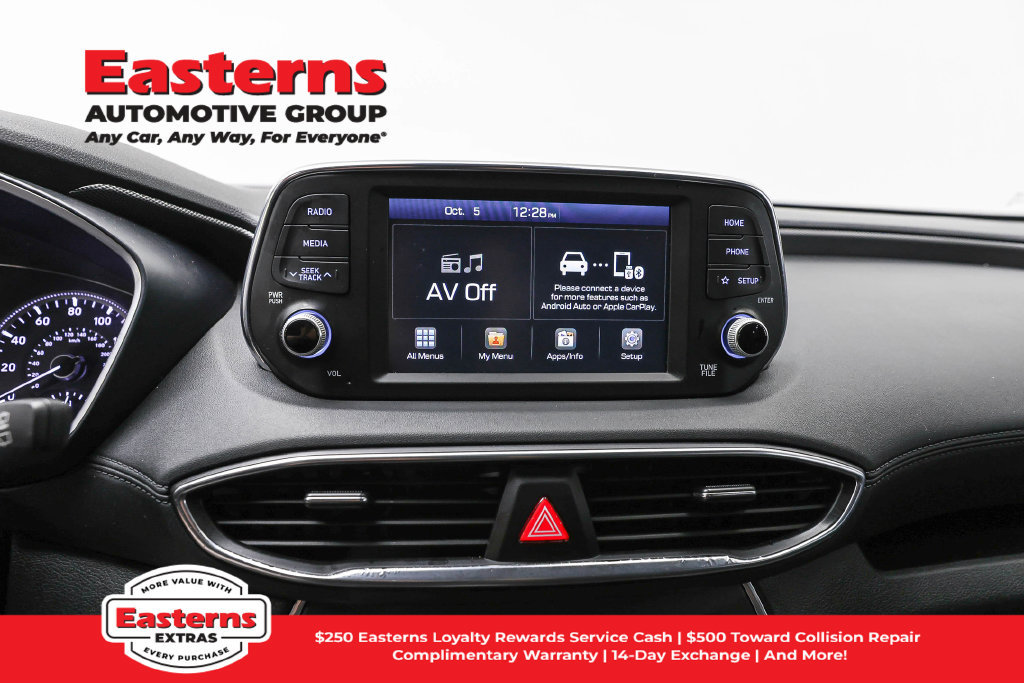 Used 2019 Hyundai Santa Fe SE FWD image 12
