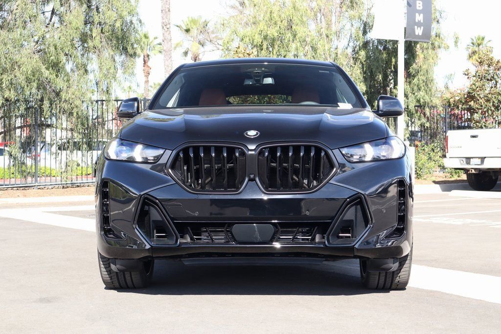 New 2026 BMW X6 xDrive40i image 4