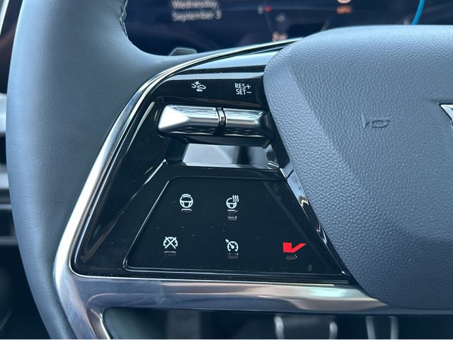 New 2026 Cadillac Vistiq Sport w/ LPO, Floor Liner Package image 28