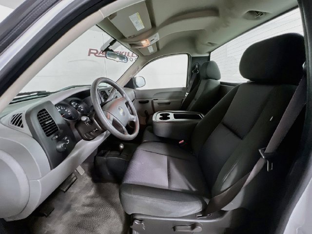 Used 2010 Chevrolet Silverado 1500 W/T w/ LS Package AWD/4WD image 10
