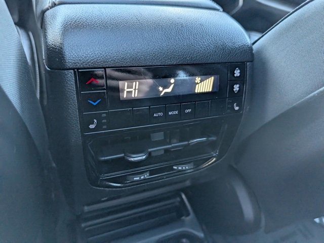 Used 2022 Jeep Grand Cherokee L Limited w/ Trailer Tow Group (B) image 22