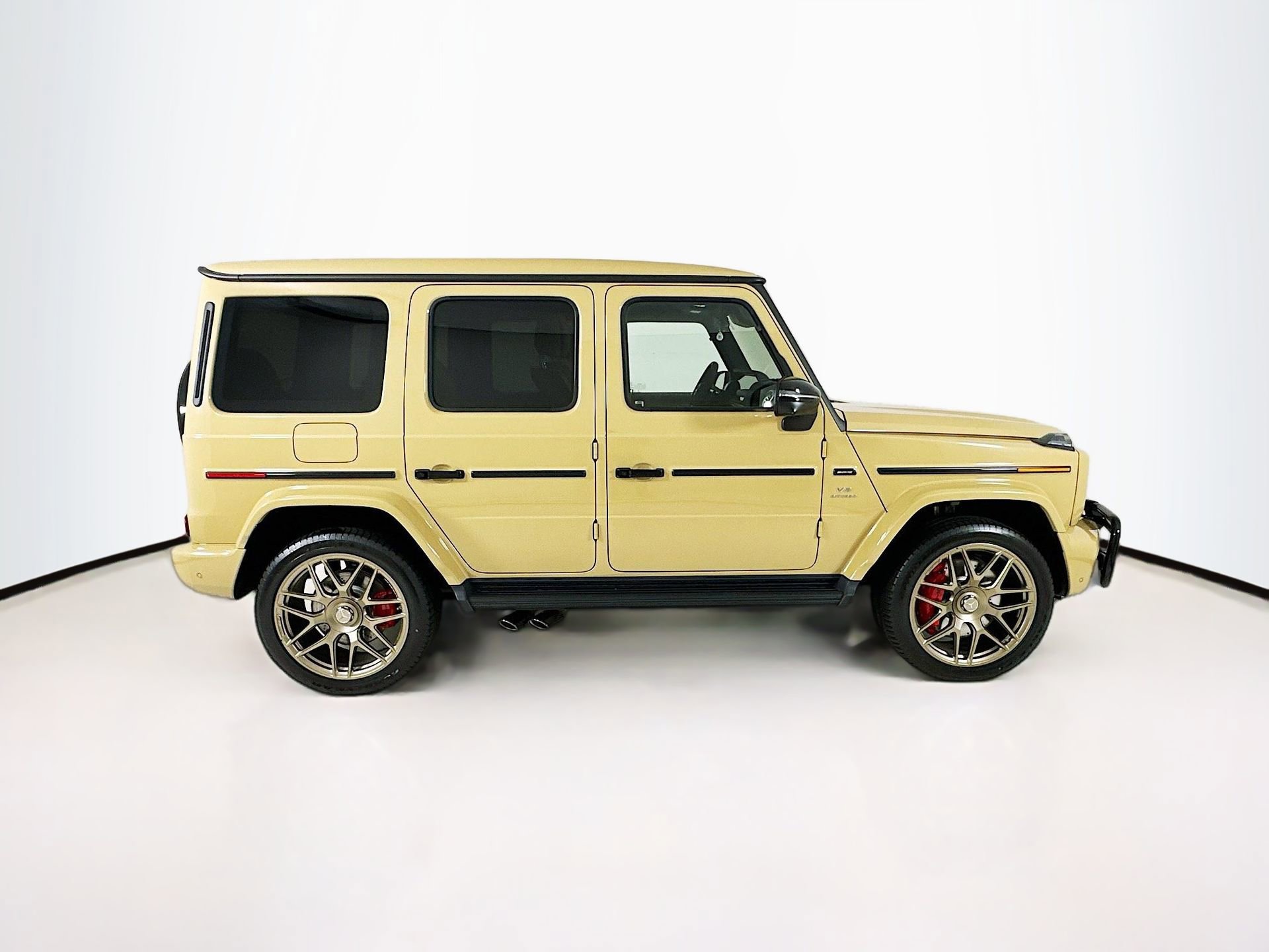 New 2026 Mercedes-Benz G 63 AMG 4MATIC image 9
