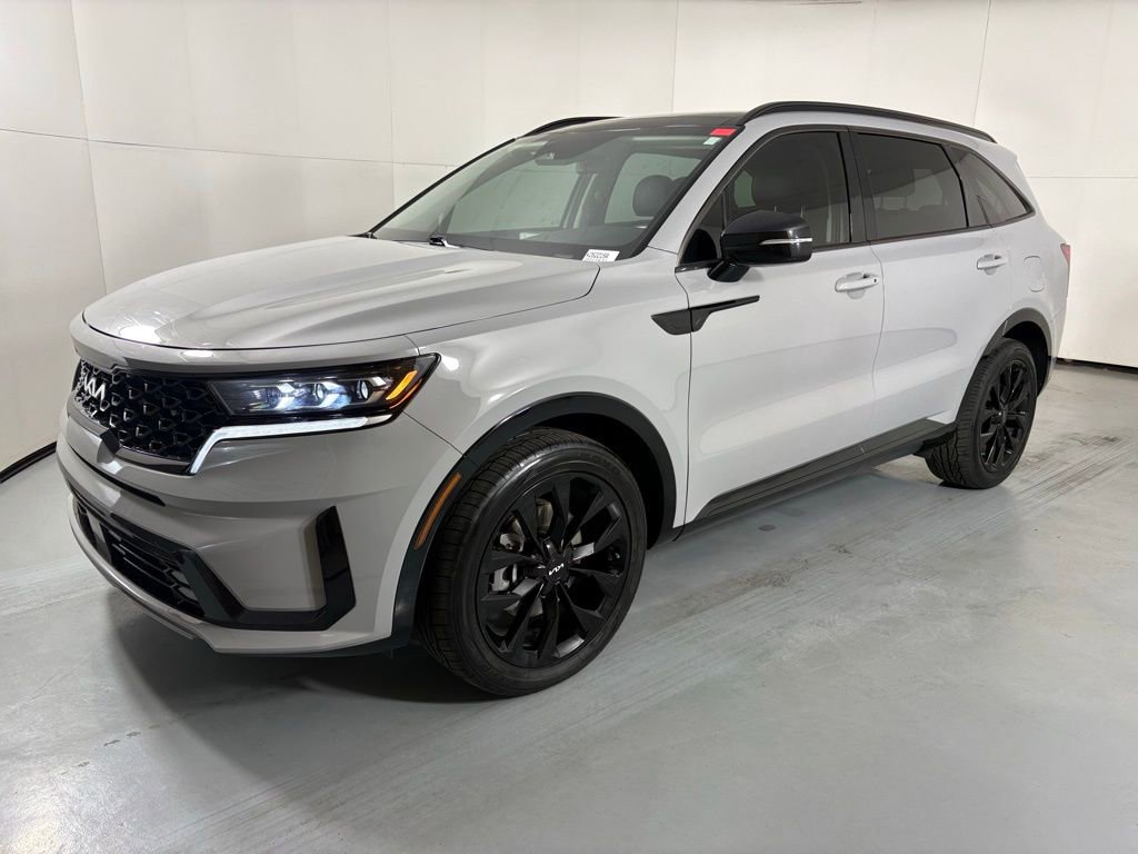 Used 2022 Kia Sorento SX image 4