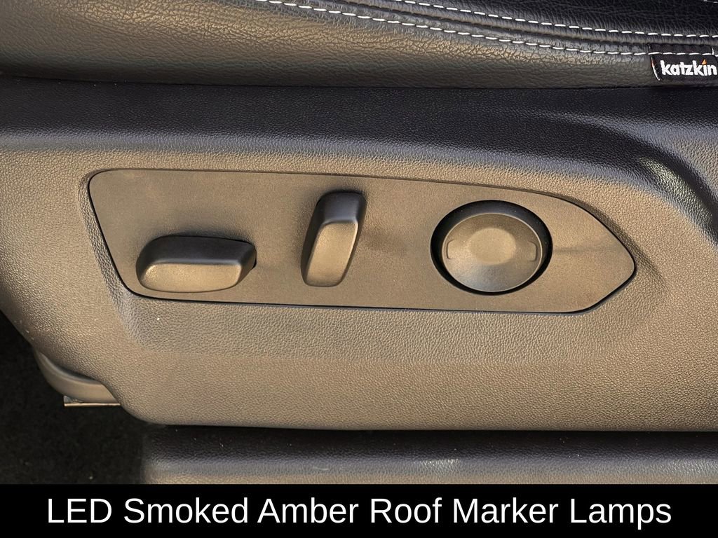 Used 2025 GMC Sierra 2500 SLE w/ Preferred Package image 28