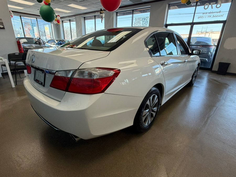 Used 2015 Honda Accord LX image 10