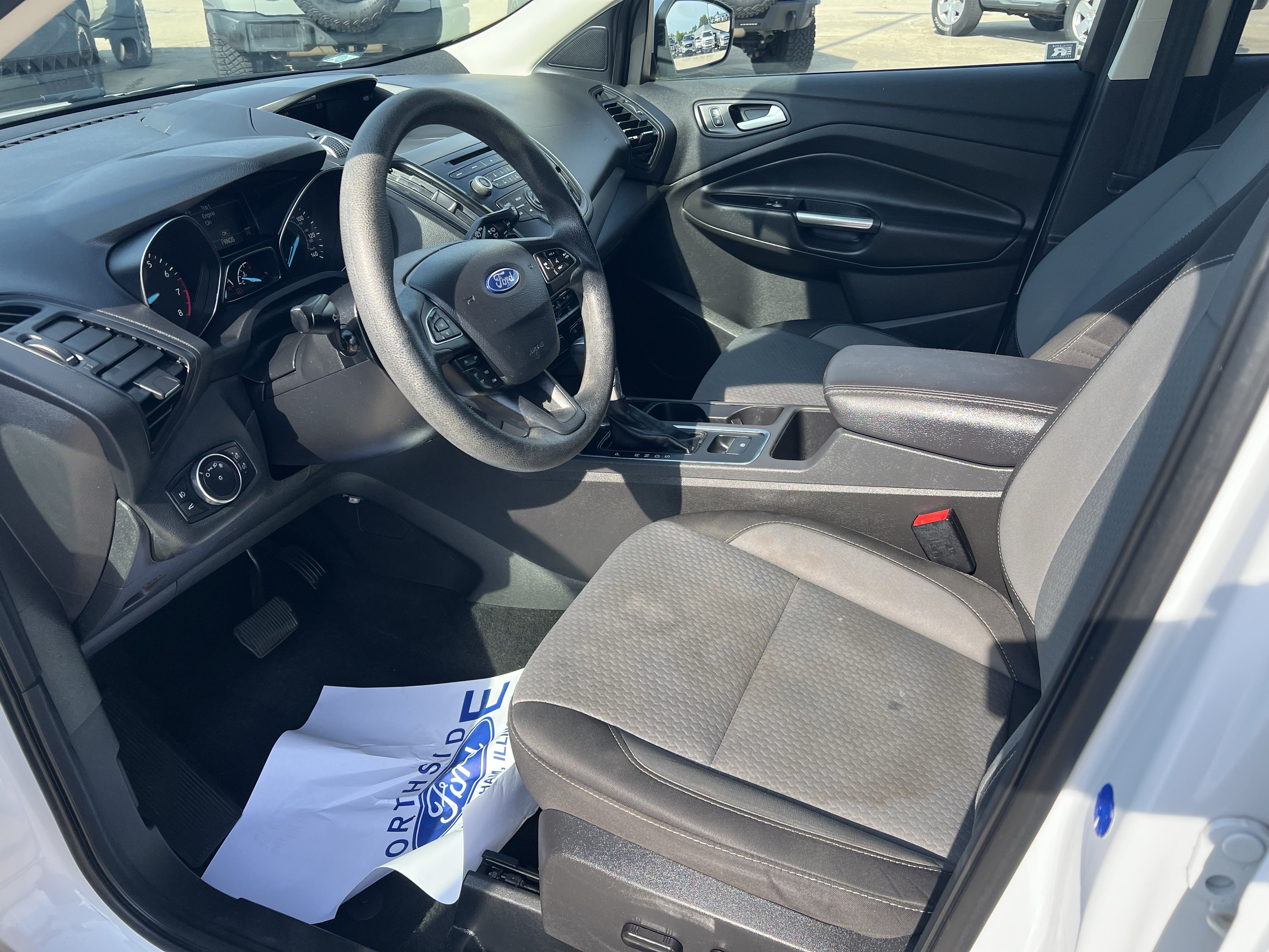 Used 2017 Ford Escape SE FWD image 10