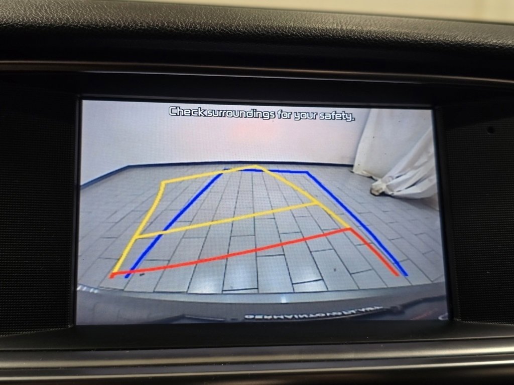 Used 2018 Kia Optima EX image 6