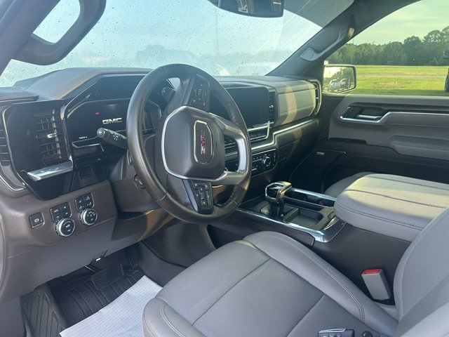 Used 2023 GMC Sierra 1500 SLT w/ SLT Premium Package AWD/4WD image 20