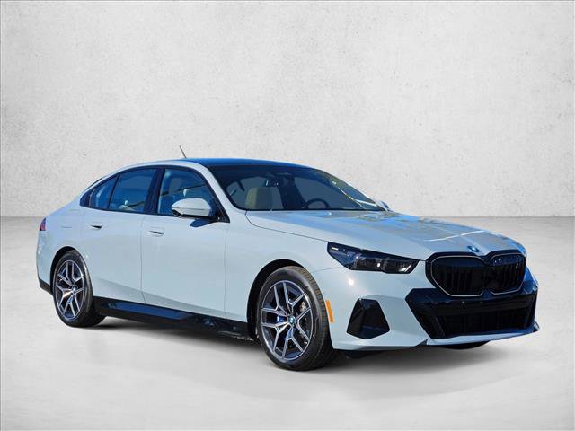 New 2026 BMW i5 eDrive40 w/ M Sport Package image 7