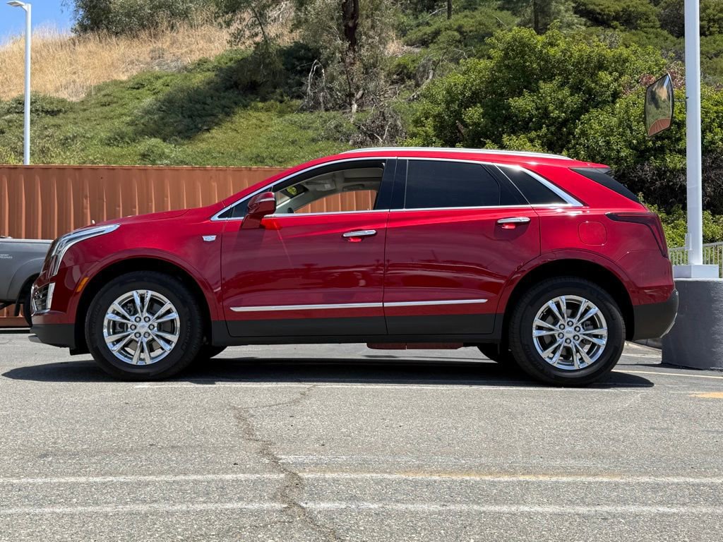 Used 2022 Cadillac XT5 Premium Luxury FWD image 6