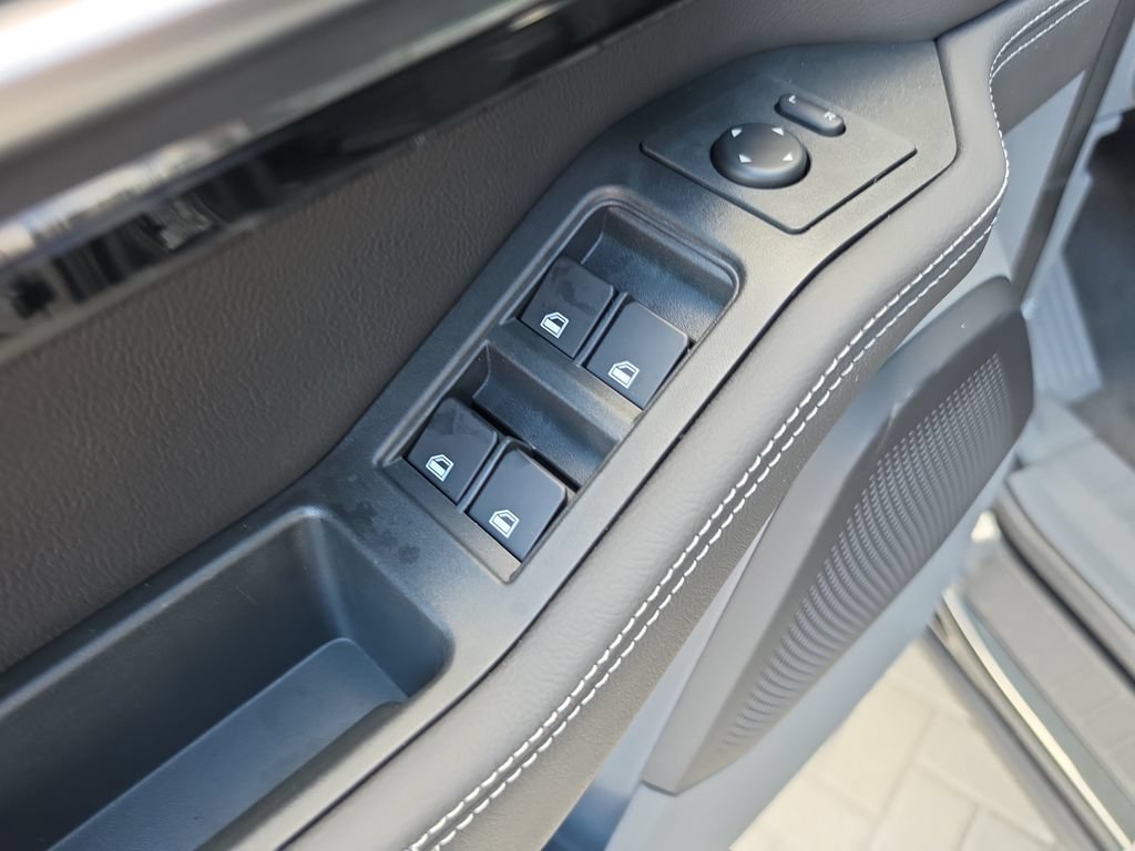New 2026 INEOS Grenadier Station Wagon AWD/4WD image 16
