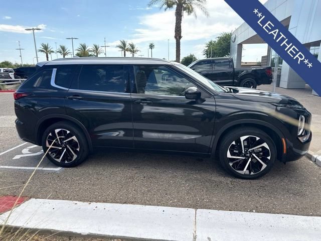 Used 2024 Mitsubishi Outlander SEL AWD/4WD image 8