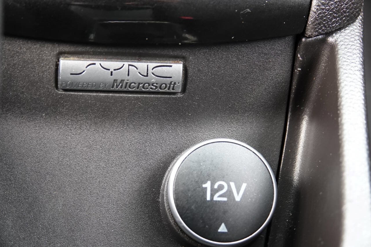 Used 2014 Ford Fiesta SE w/ Equipment Group 201A FWD image 70