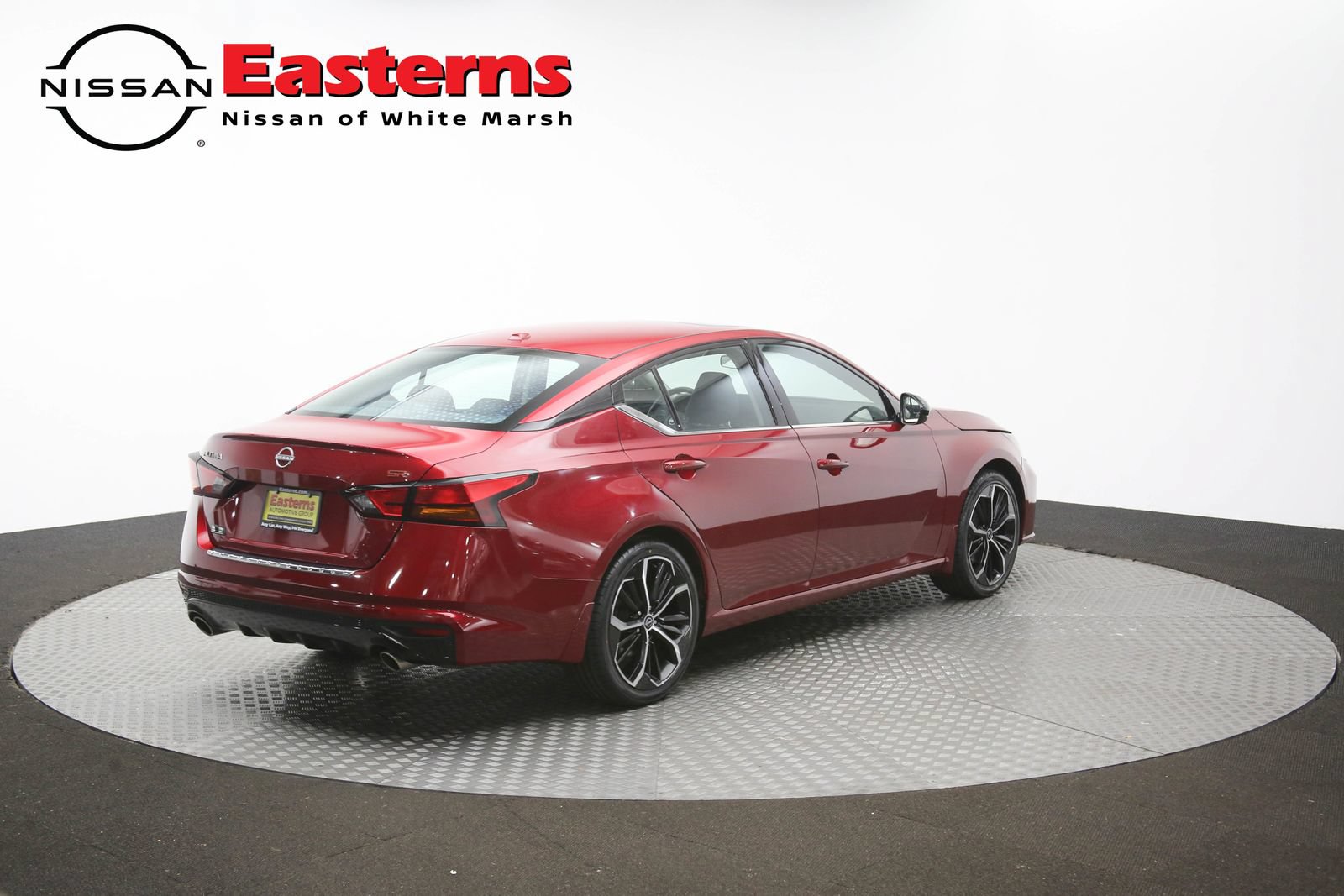 Used 2023 Nissan Altima 2.5 SR w/ SR Premium Package FWD image 40
