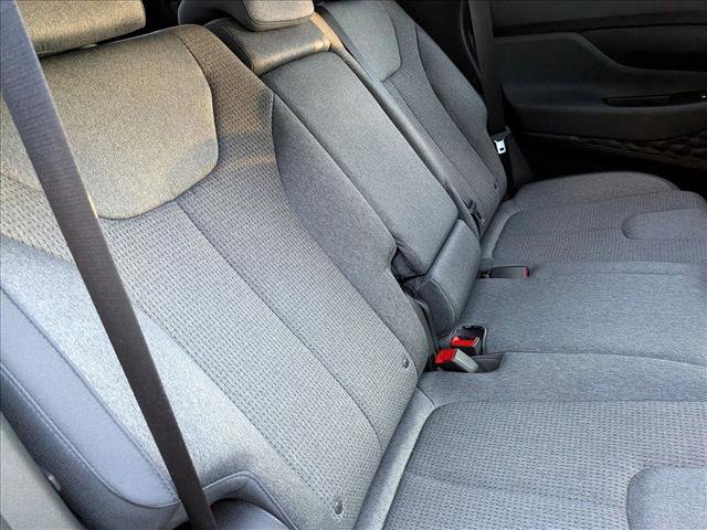 Used 2023 Hyundai Santa Fe SE image 15
