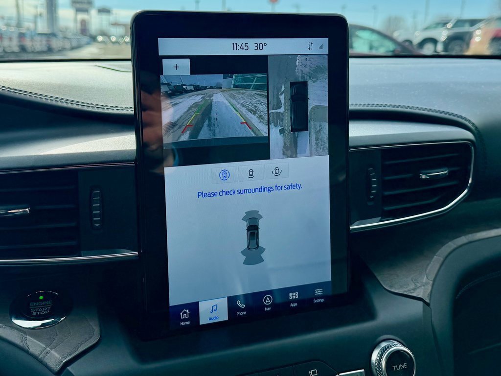 Certified 2020 Ford Explorer Platinum w/ Premium Technology Package image 25