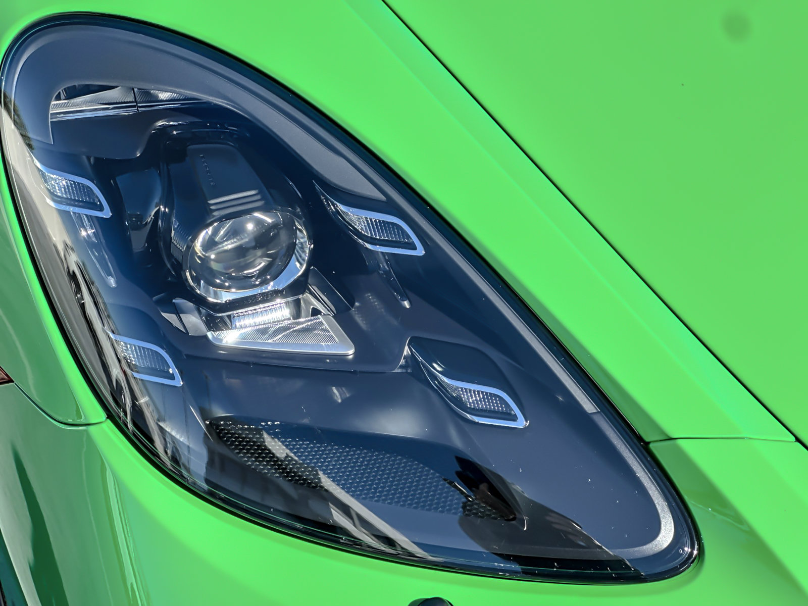 Certified 2021 Porsche 718 Cayman GTS RWD image 24