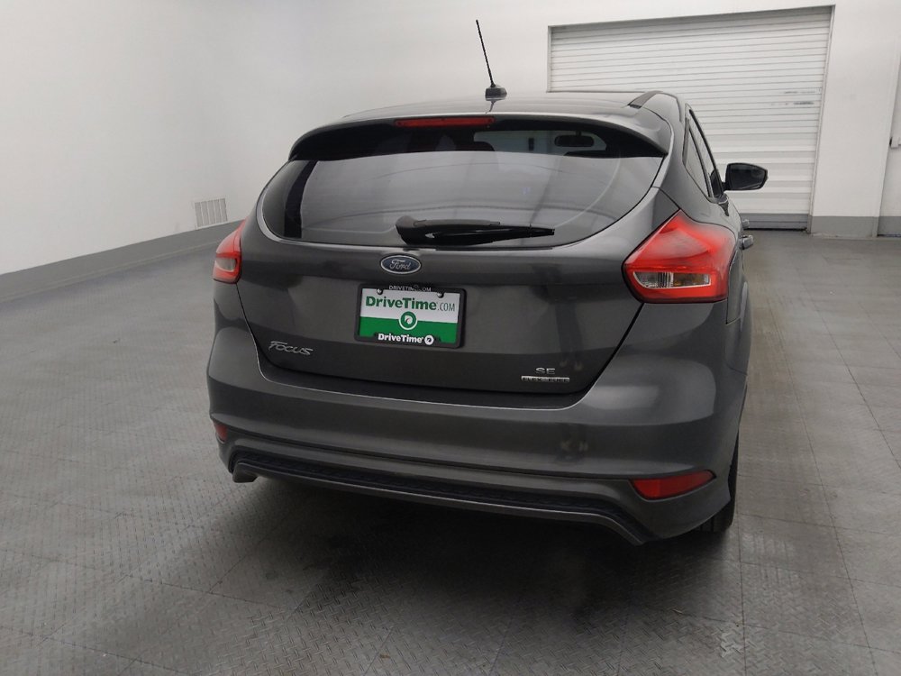 Used 2016 Ford Focus SE w/ SE Sport Package image 7