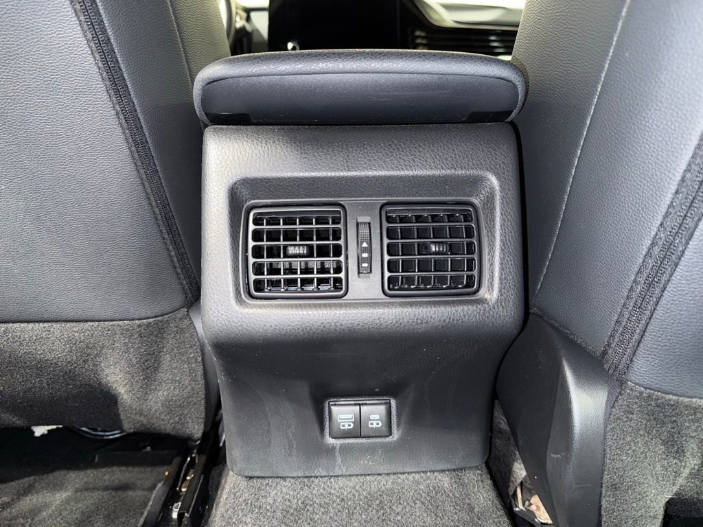 Certified 2025 Toyota Camry SE FWD image 19