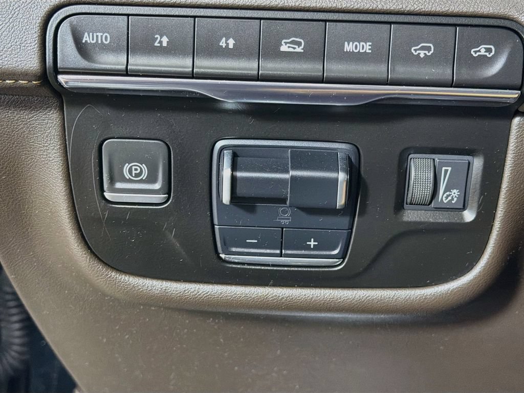 Used 2021 Cadillac Escalade Sport w/ Driver Assist Tech Package AWD/4WD image 12
