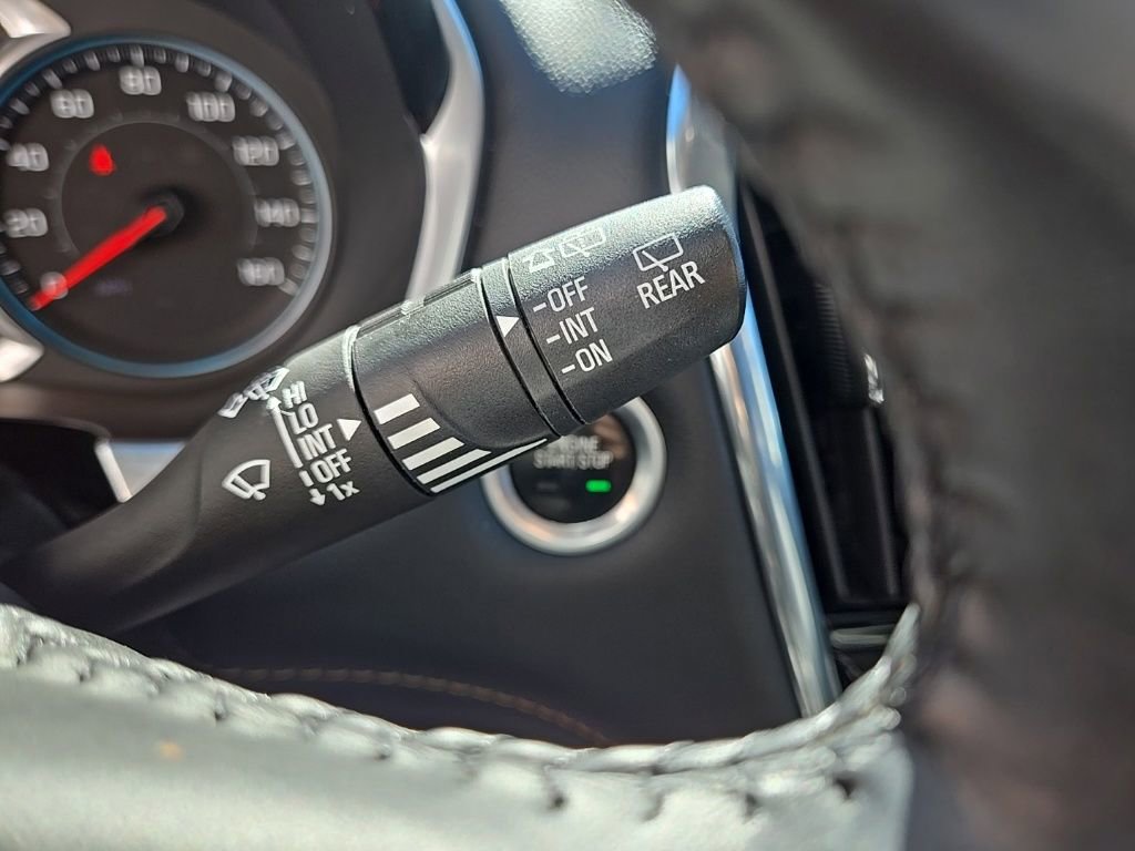 Used 2020 Chevrolet Traverse RS image 26