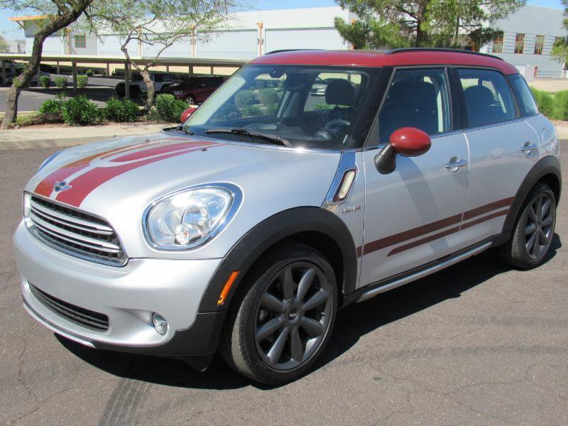 Used 2016 MINI Cooper Countryman FWD image 2