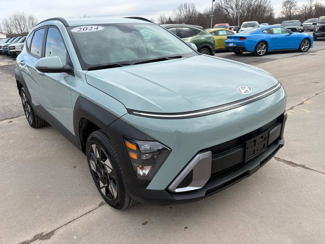 Used 2024 Hyundai Kona SEL image 1
