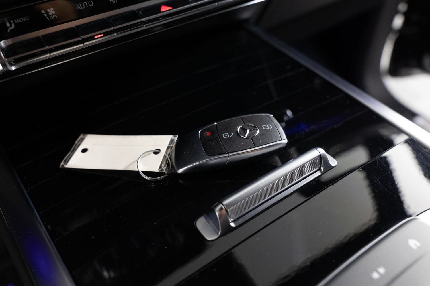 Used 2025 Mercedes-Benz G 550 w/ Exclusive Interior Package image 39