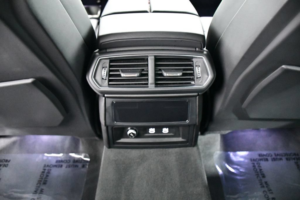 Used 2023 Lamborghini Urus S AWD/4WD image 20