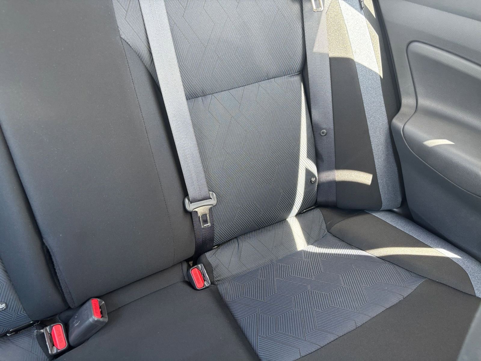 Used 2025 Nissan Versa SV FWD image 35