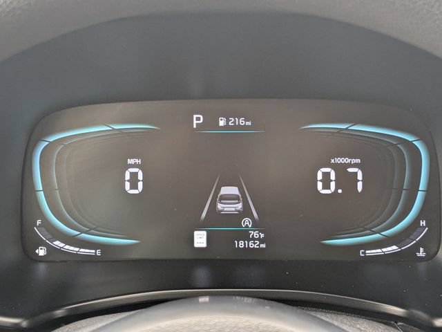 Certified 2025 Kia Soul LX w/ LX Technology Package FWD image 27