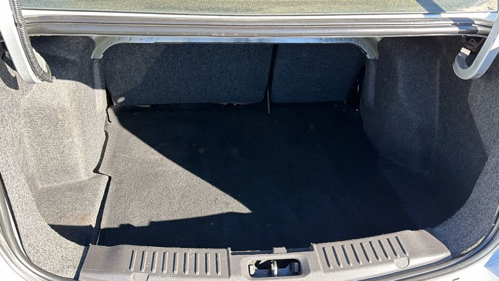 Used 2017 Ford Fiesta S FWD image 13