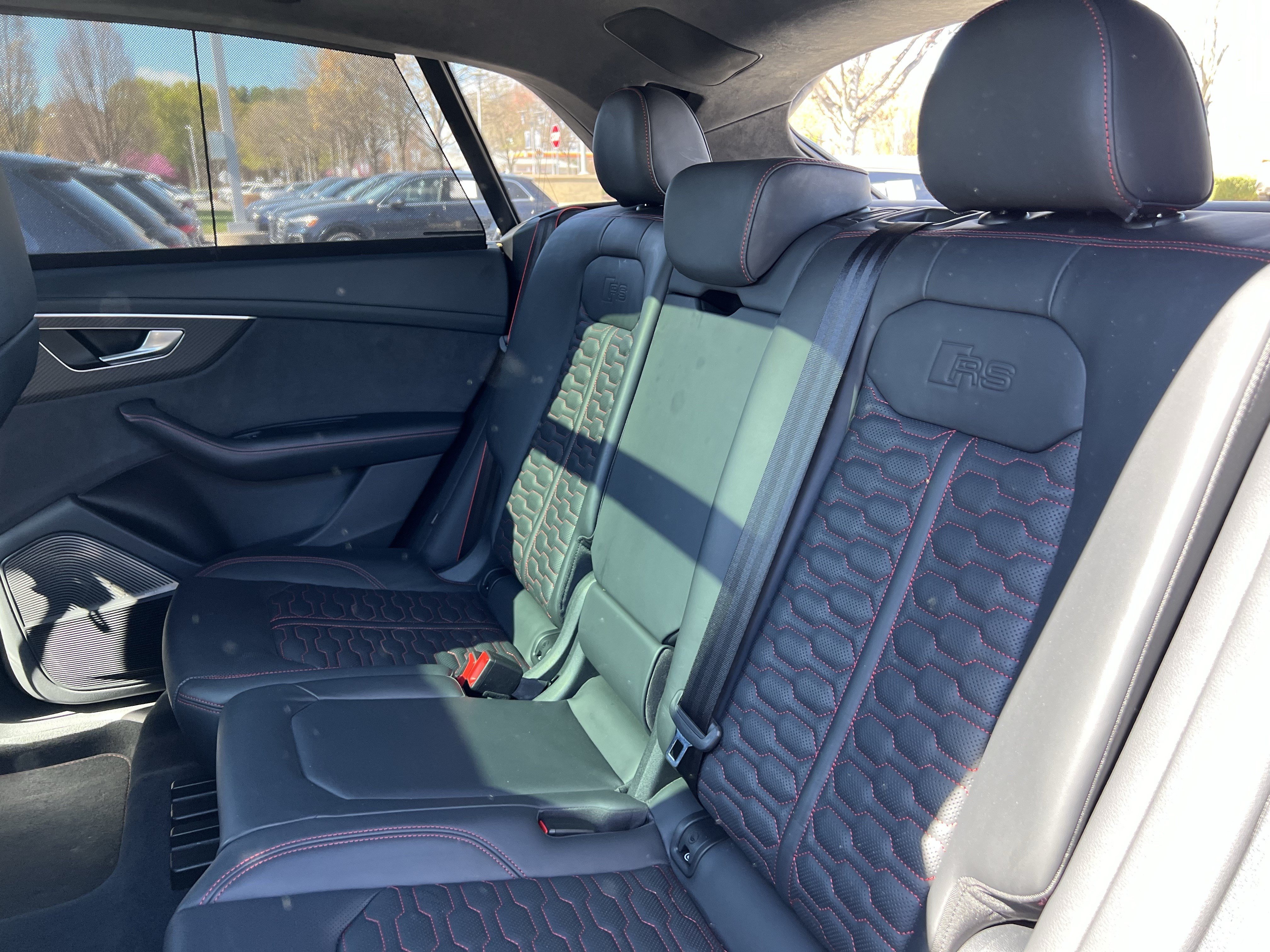 Certified 2024 Audi RS Q8 AWD/4WD image 32